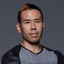 高津　諭