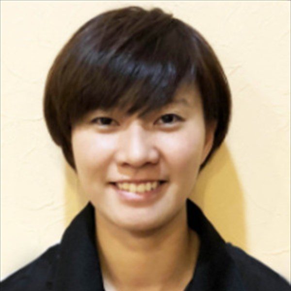 村上　茉奈美