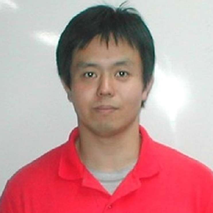 松下　輝